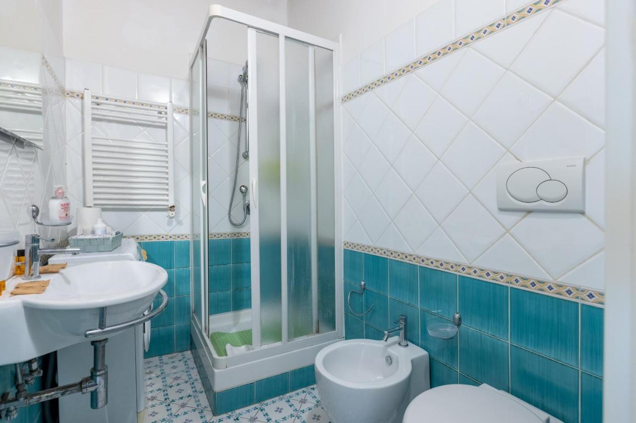 Vg Trevi Fountain 5 Stelle Elegant Apartment Рим Экстерьер фото